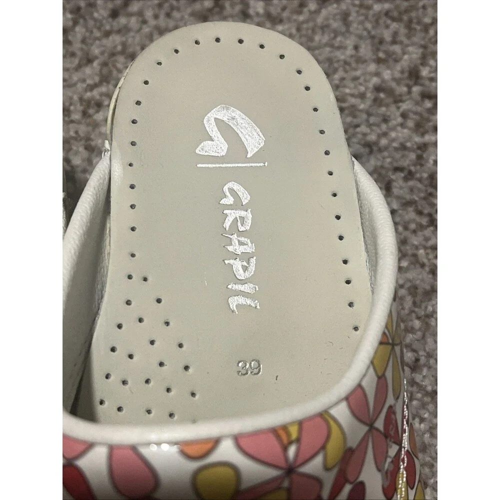 Grapil Women’s Comfort Clogs Nursing Sz 39
